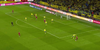 云开体育网站-3-2！瑞典第88分钟绝杀波兰，时隔8年重返世界杯，37岁莱万梦碎